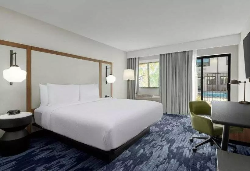 فندق Fairfield by Marriott Inn & Suites Atascadero