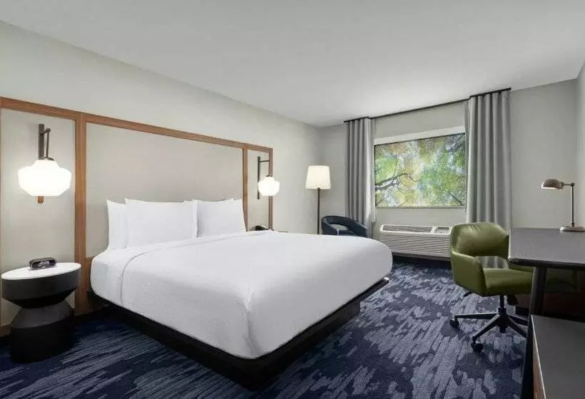 فندق Fairfield by Marriott Inn & Suites Atascadero