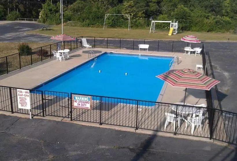 فندق Family Budget Inn Harrison