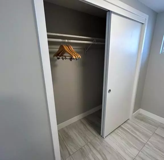 فندق Hillside Inn