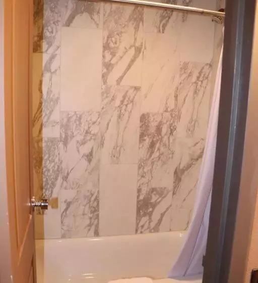 فندق Historic Cow Palace Inn