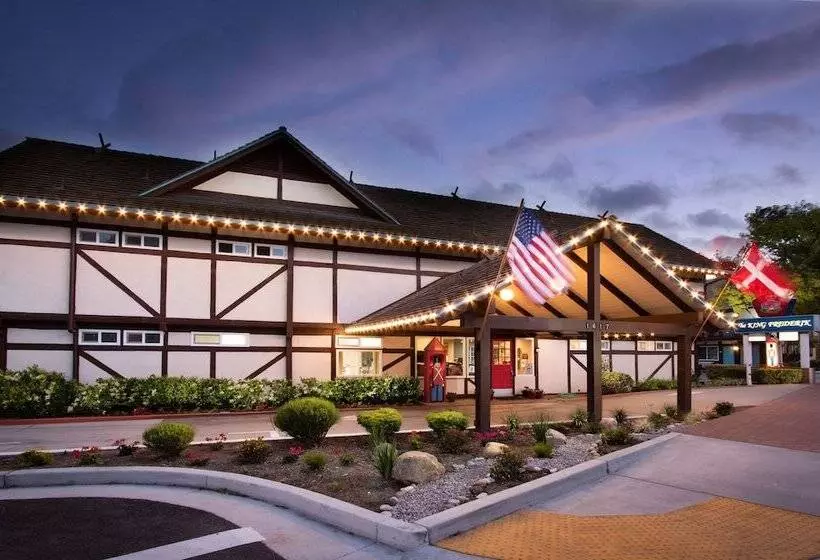 ホテル King Frederik Inn