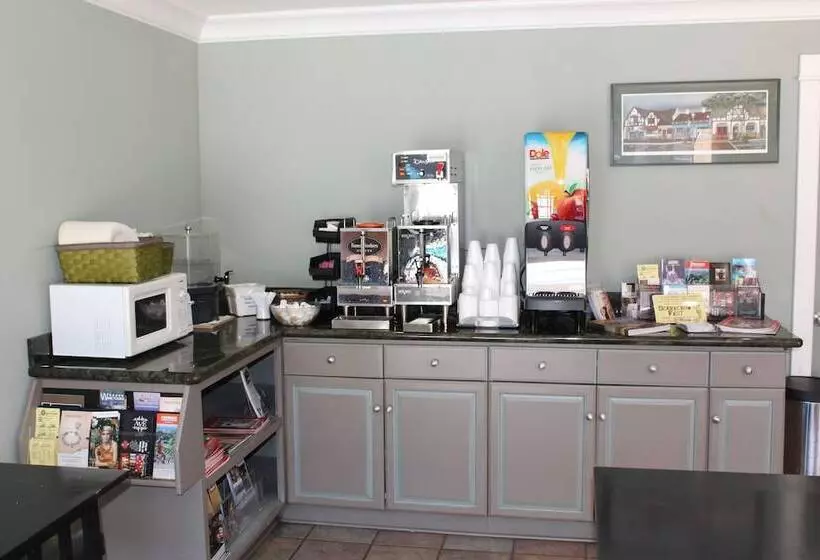 ホテル King Frederik Inn