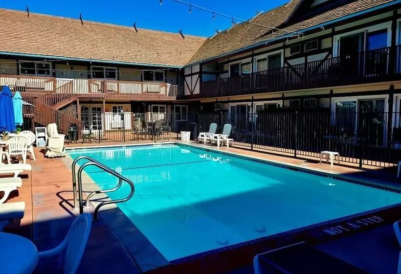 ホテル King Frederik Inn