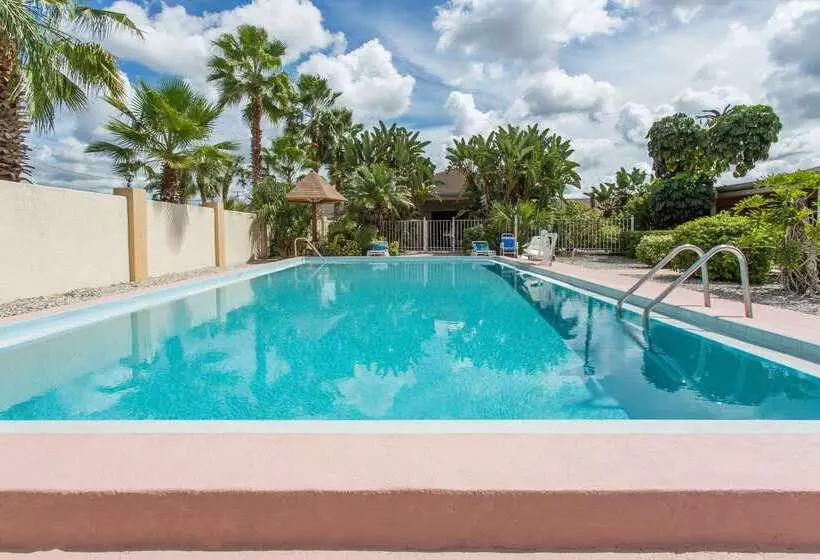 Hotel Knights Inn Arcadia