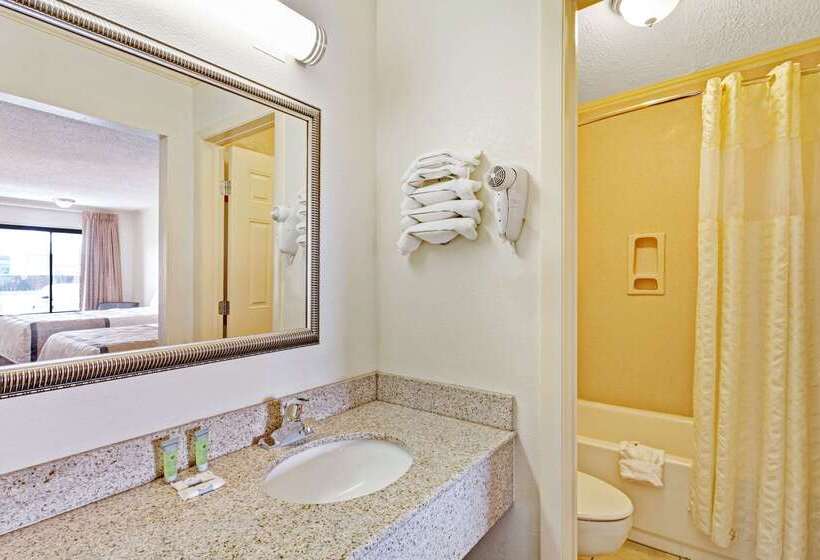 فندق Knights Inn Nashville