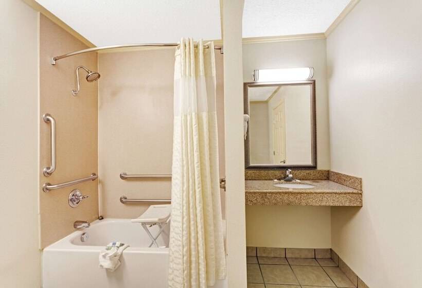 فندق Knights Inn Nashville