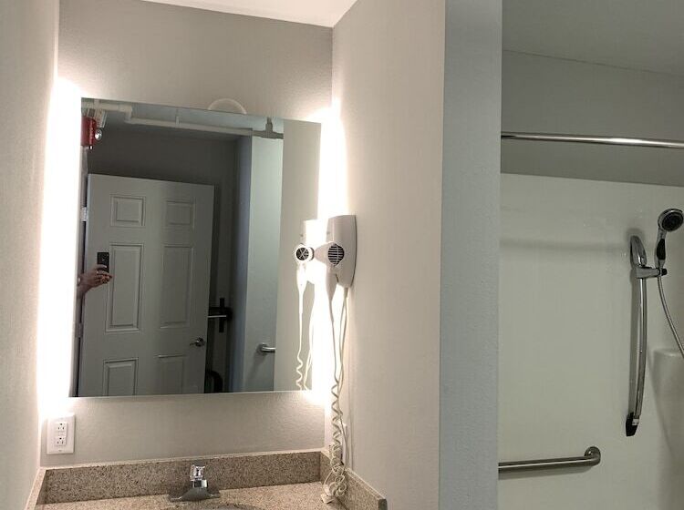 فندق Knights Inn Nashville