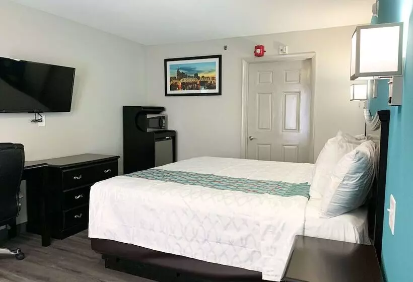 酒店 Knights Inn Nashville