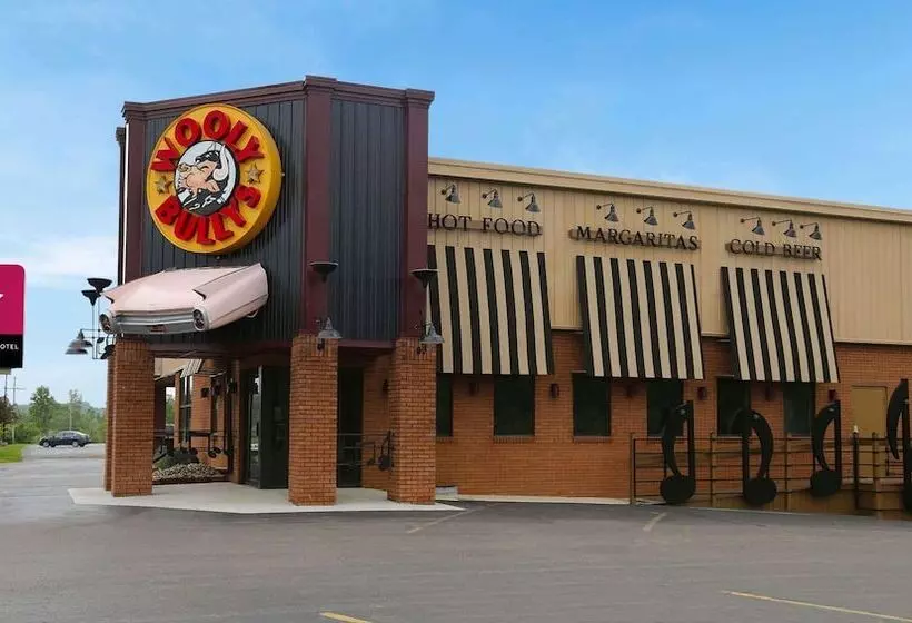 Magnuson Hotel Howell/brighton