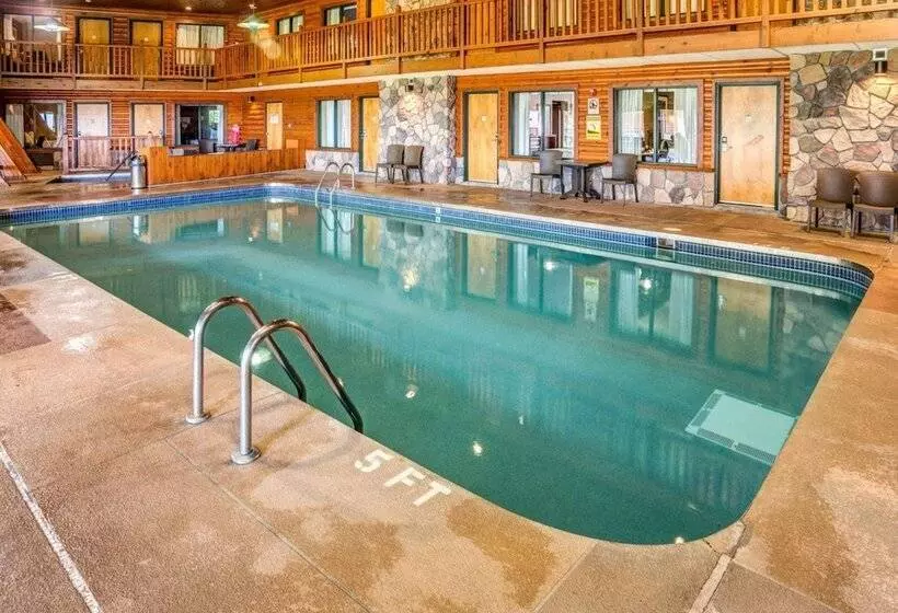 בית מלון כפרי Quality Inn Ashland   Lake Superior