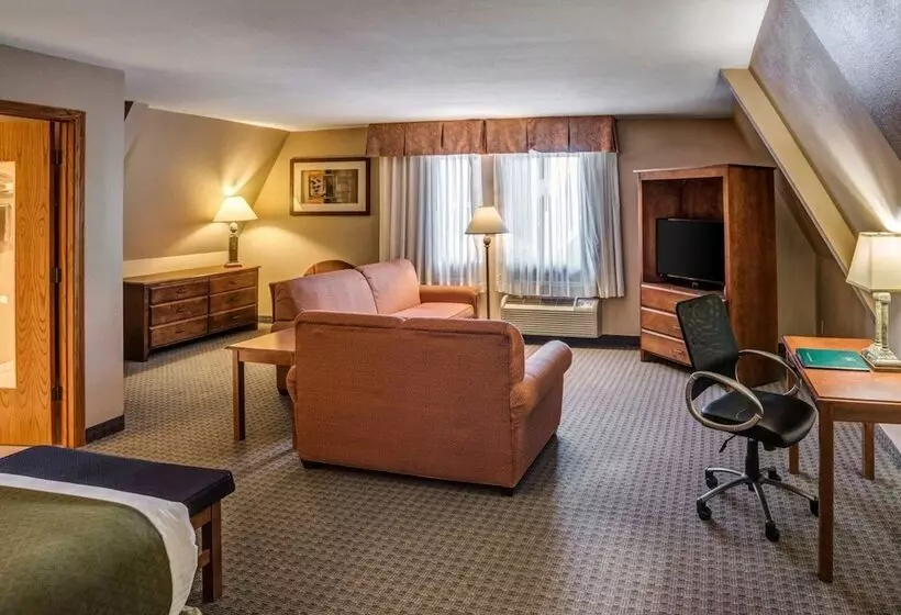 בית מלון כפרי Quality Inn Ashland   Lake Superior