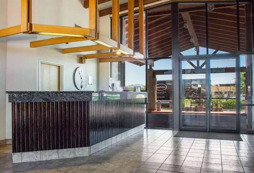 Отель Quality Inn Benson I10 Exit 304