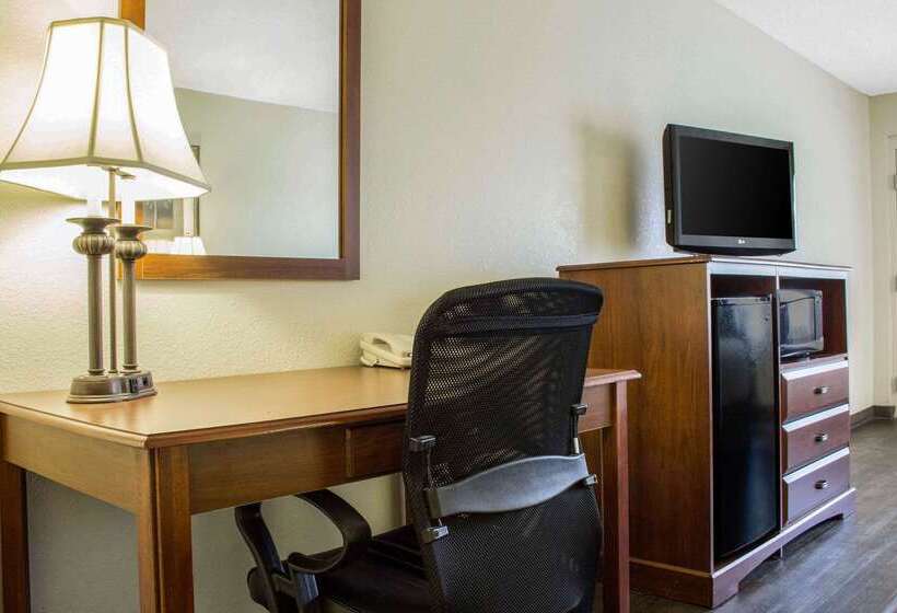 فندق Quality Inn Benson I10 Exit 304