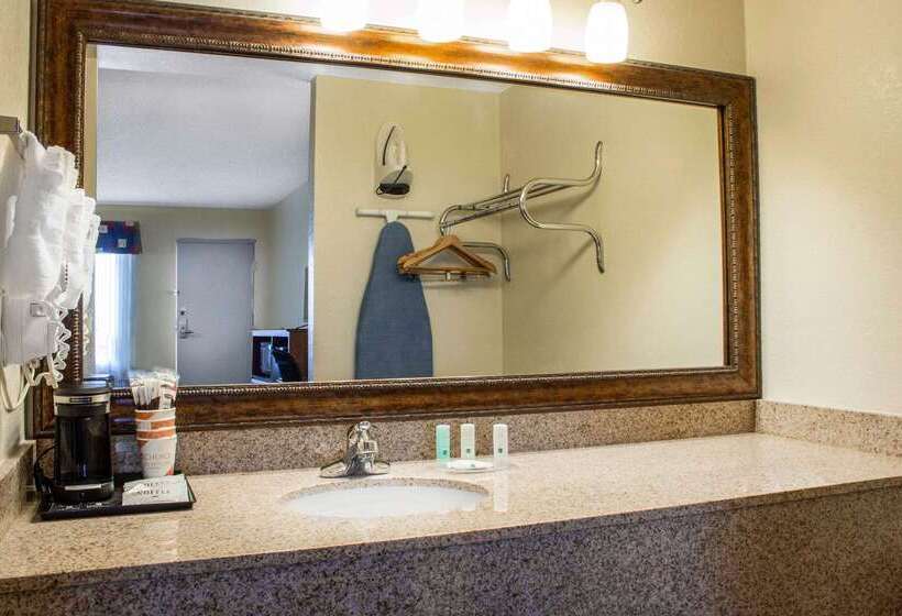 فندق Quality Inn Benson I10 Exit 304