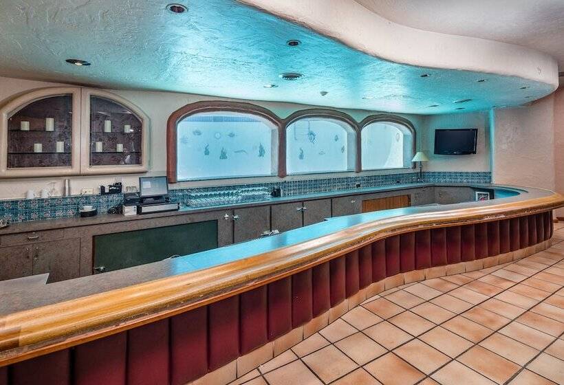 هتل Sfo El Rancho Inn Surestay Collection By Best Western