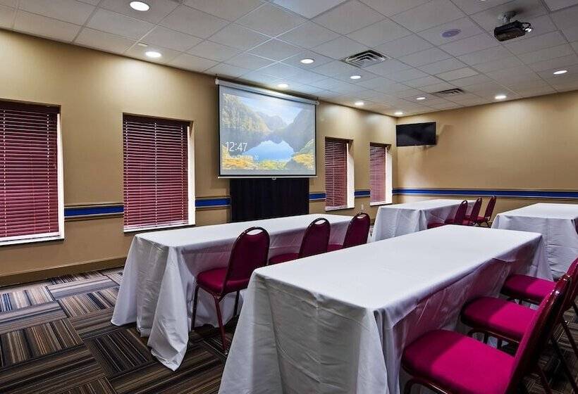 Surestay Hotel By Best Western Bardstown General Nelson
