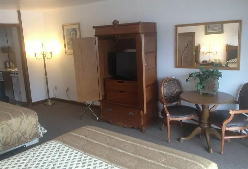 Cache Creek Motel