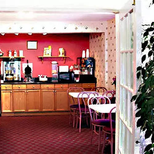 Durham Skyland Magnuson Hotel