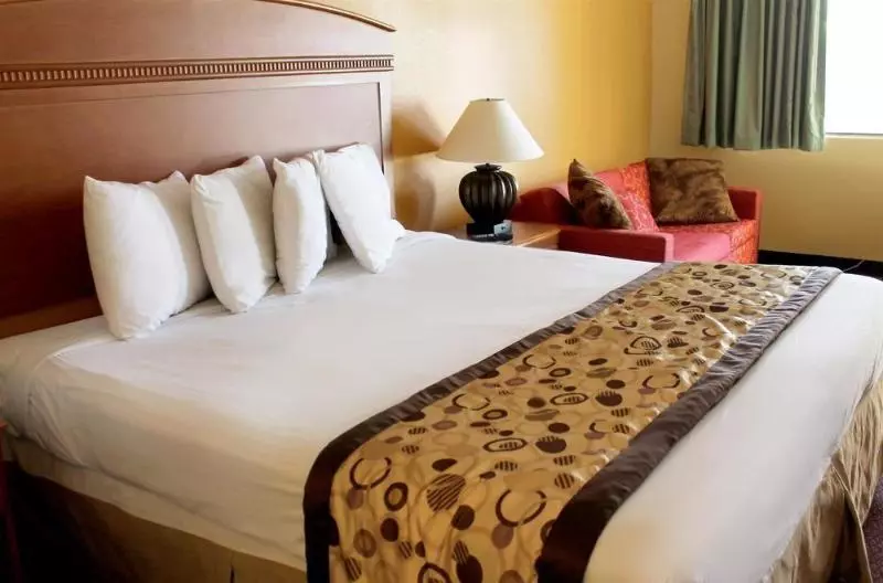 Otel Americas Best Value Inn At&t Center