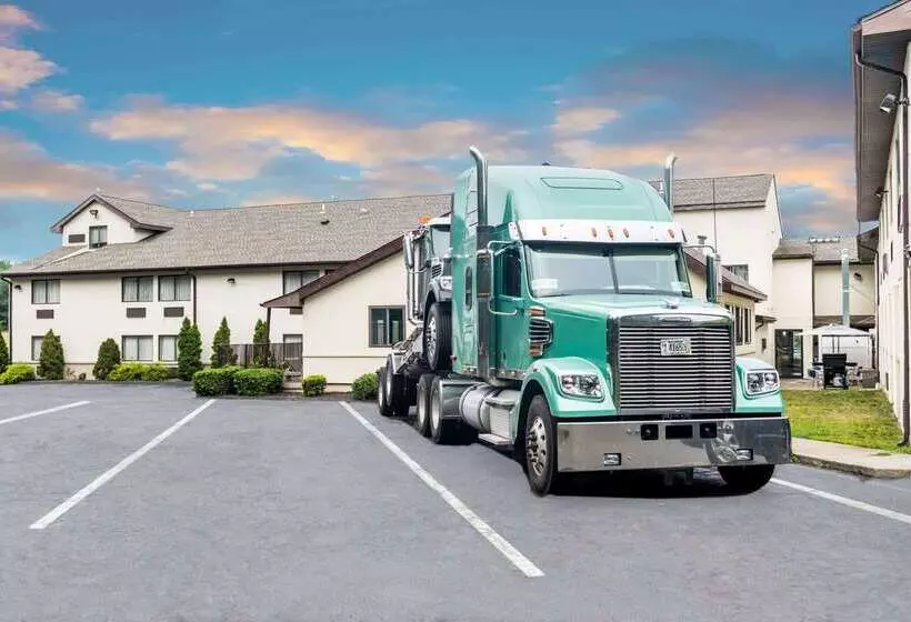 Отель Baymont By Wyndham Branford/new Haven