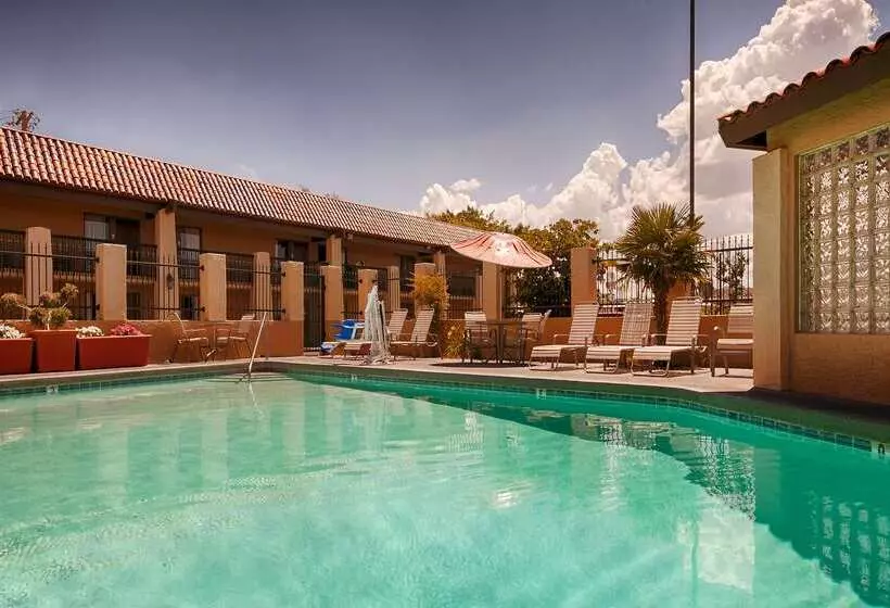 Otel Best Western Plus A Wayfarer S Inn & Suites