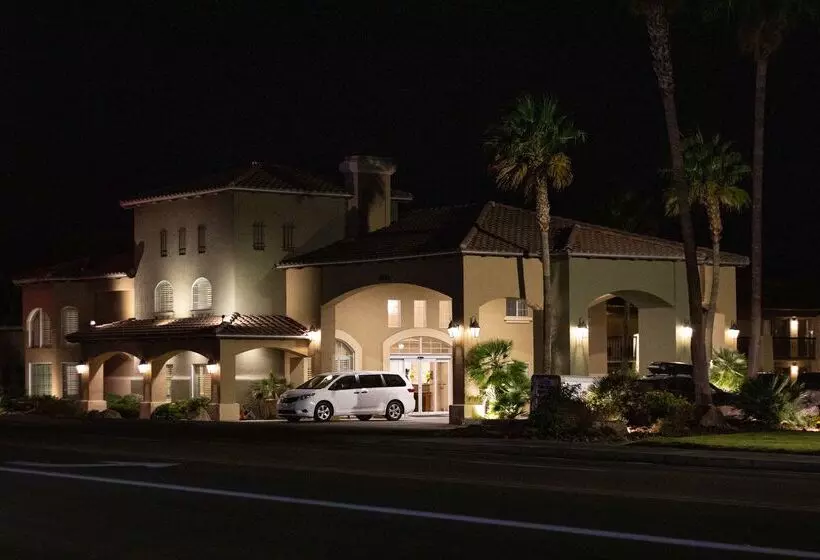 Otel Best Western Plus A Wayfarer S Inn & Suites