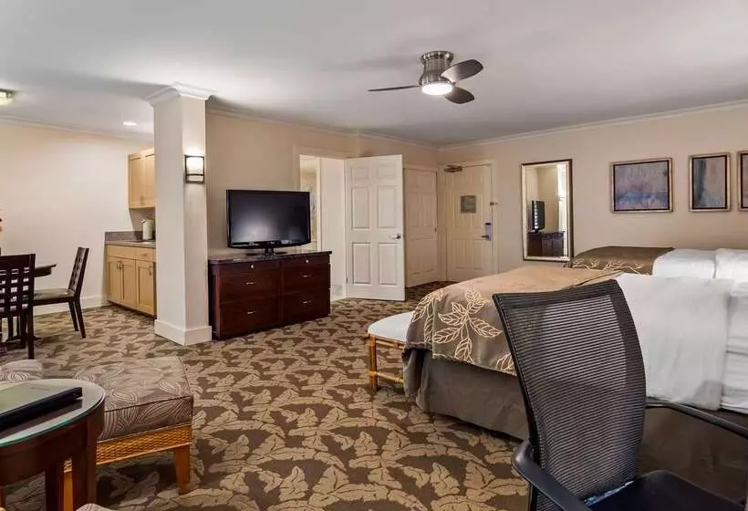 Best Western Plus Island Palms Hotel & Marina