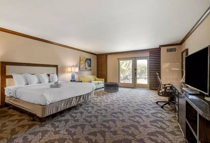 Best Western Plus Island Palms Hotel & Marina