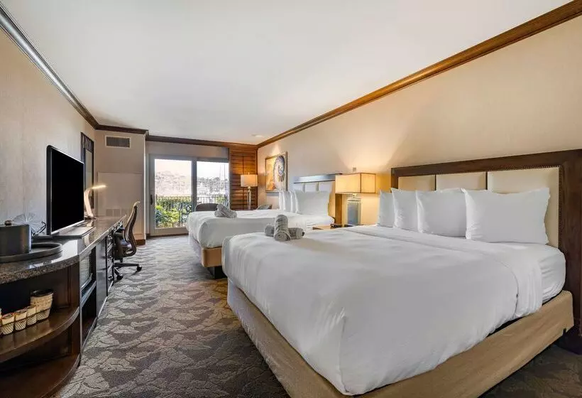 Best Western Plus Island Palms Hotel & Marina