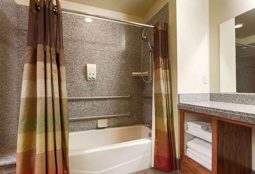 Отель Best Western Plus Yosemite Gateway Inn