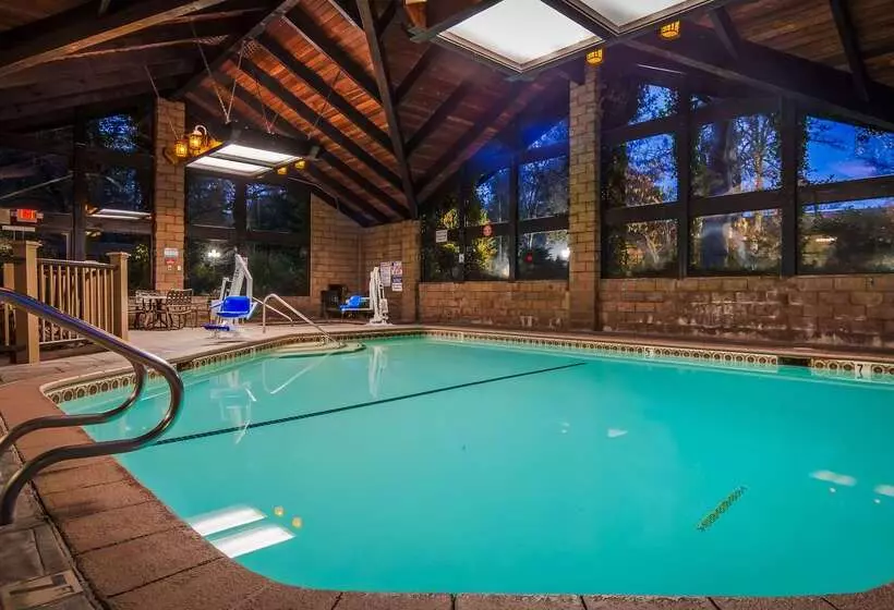 Отель Best Western Plus Yosemite Gateway Inn