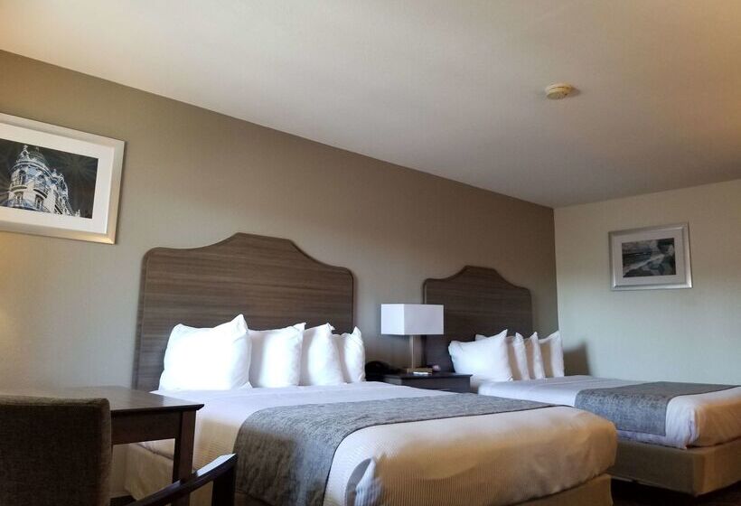 בית מלון כפרי Best Western Santee Lodge