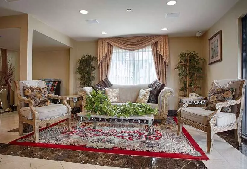 בית מלון כפרי Best Western Surf City