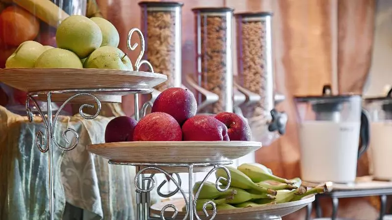 בית מלון כפרי Best Western Surf City