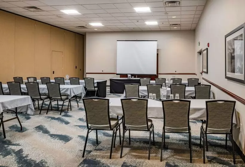 ホテル Best Western Vista Inn At The Airport