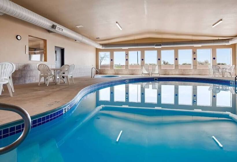 هتل Best Western West Hills Inn