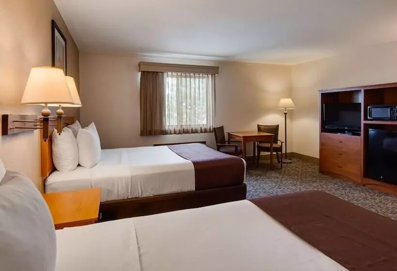 ホテル Best Western West Hills Inn