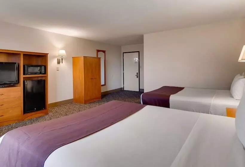 ホテル Best Western West Hills Inn