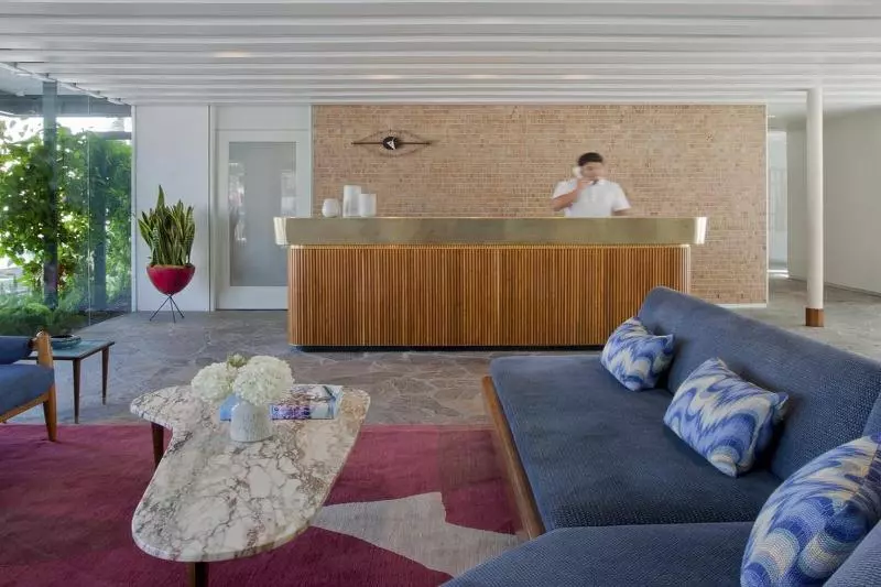 ホテル Beverly Laurel