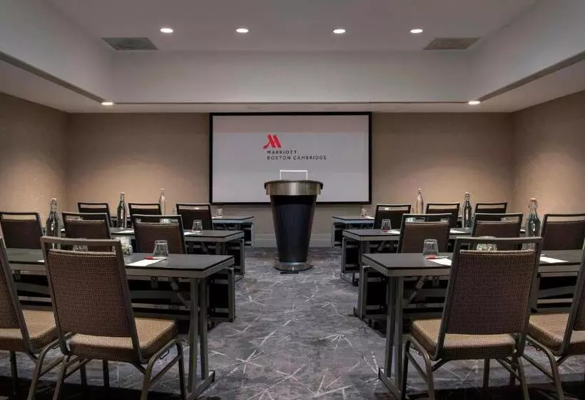 ホテル Boston Marriott Cambridge