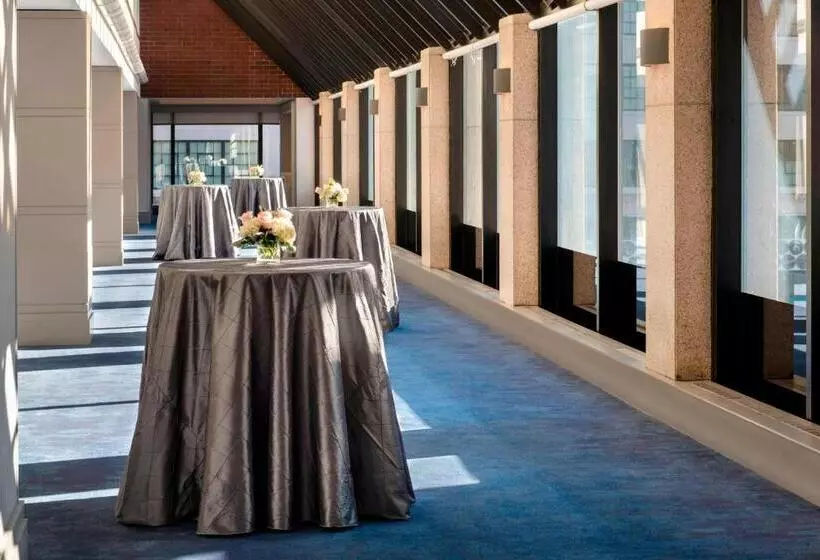 ホテル Boston Marriott Cambridge