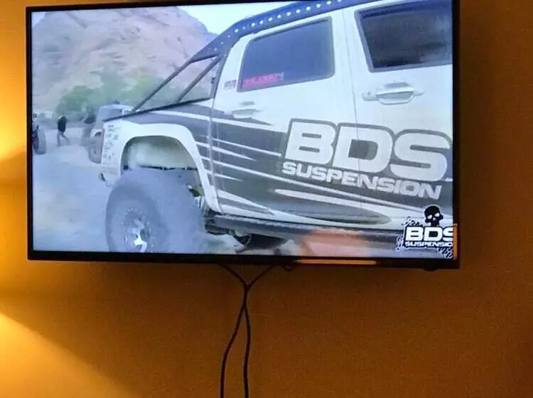 Отель Canyonlands Motor Inn