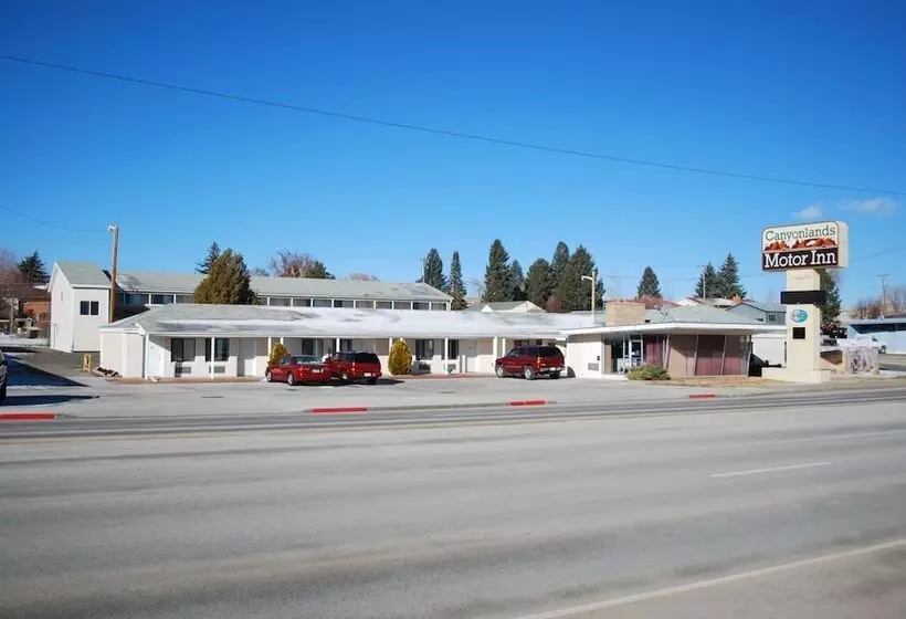 Отель Canyonlands Motor Inn