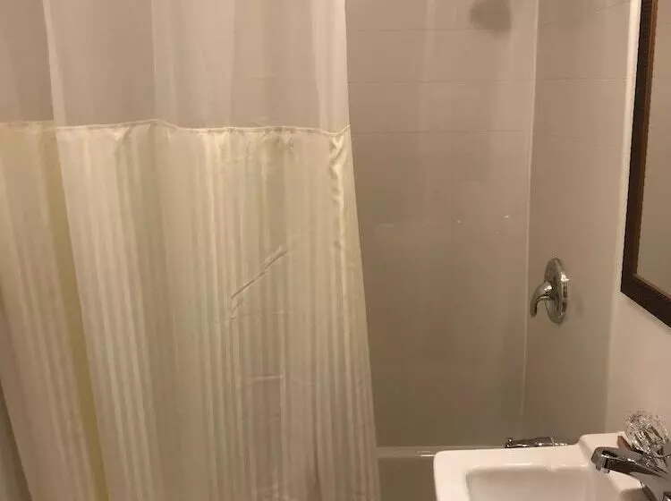 Отель Canyonlands Motor Inn