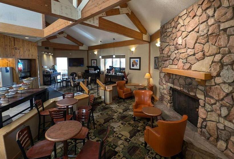 هتل Comfort Inn Near Vail Beaver Creek