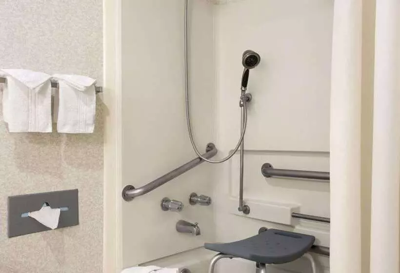 Szálloda Days Inn By Wyndham Middletown