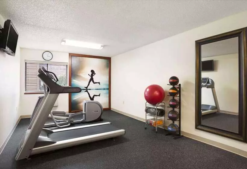 Szálloda Days Inn By Wyndham Middletown