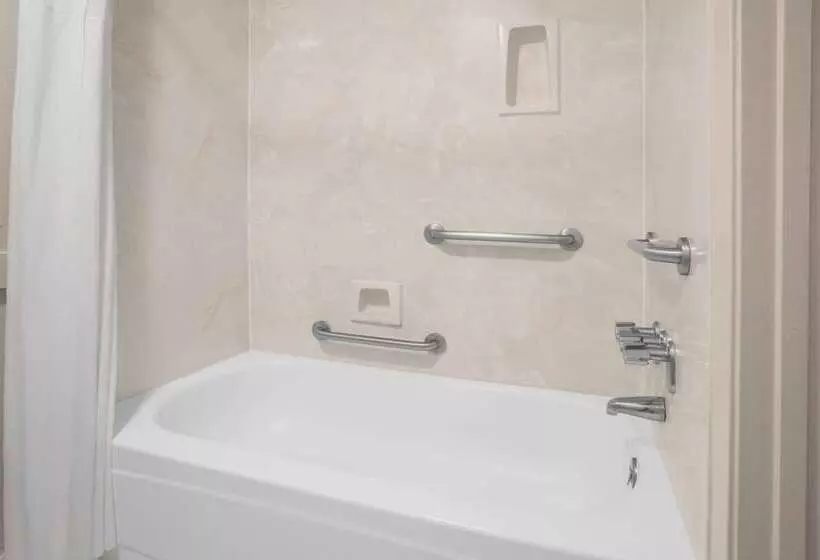 Hotel Days Inn By Wyndham Ruston La