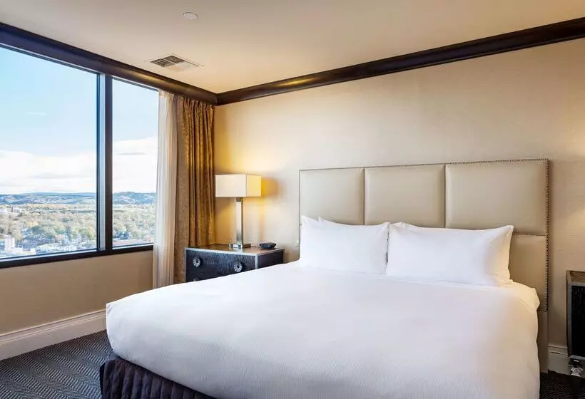 Doubletree By Hilton Hotel Billings